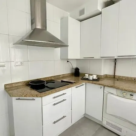 Planta Baja-jardin-parking سانتاندر