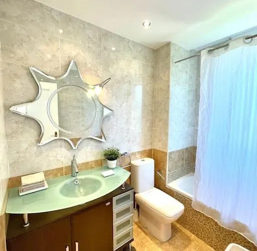 Planta Baja-jardin-parking Apartment Santander