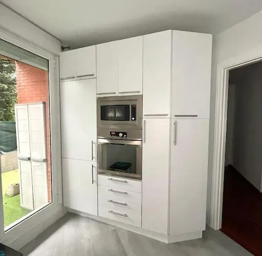 Planta Baja-jardin-parking Apartment Santander